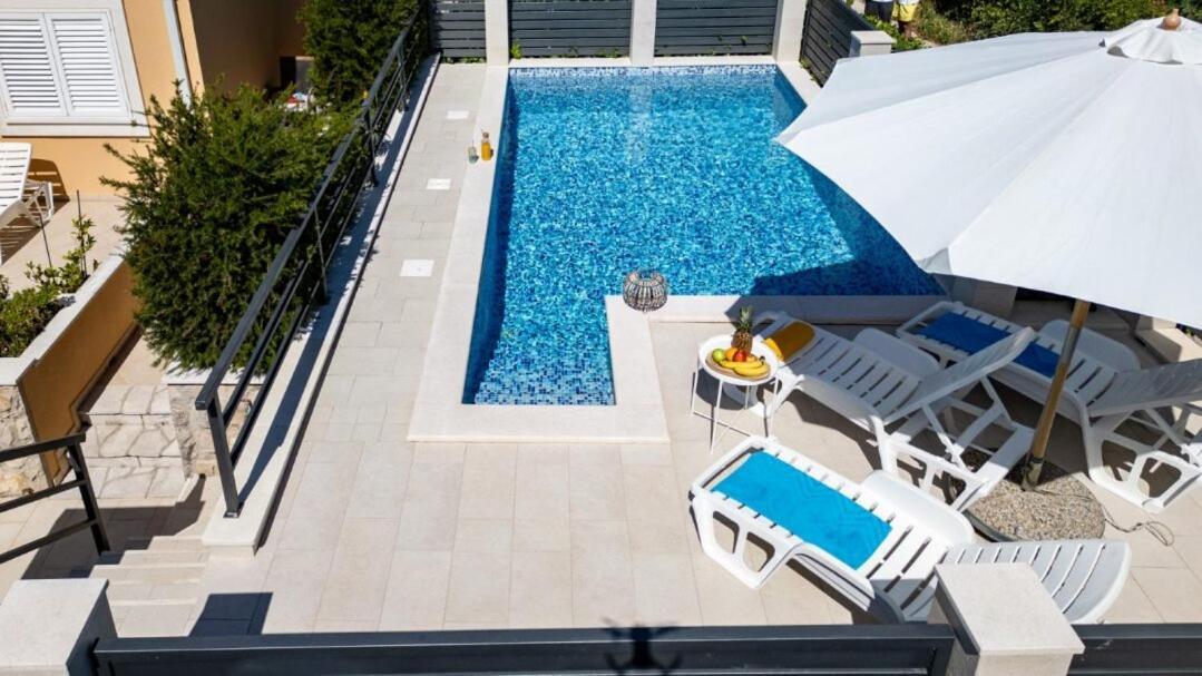 Villa "Amber" Luxury Apartments With A Pool Mlini Exterior photo