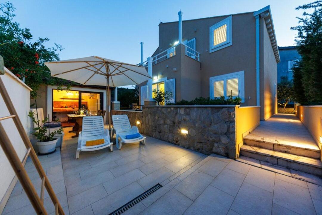 Villa "Amber" Luxury Apartments With A Pool Mlini Room photo