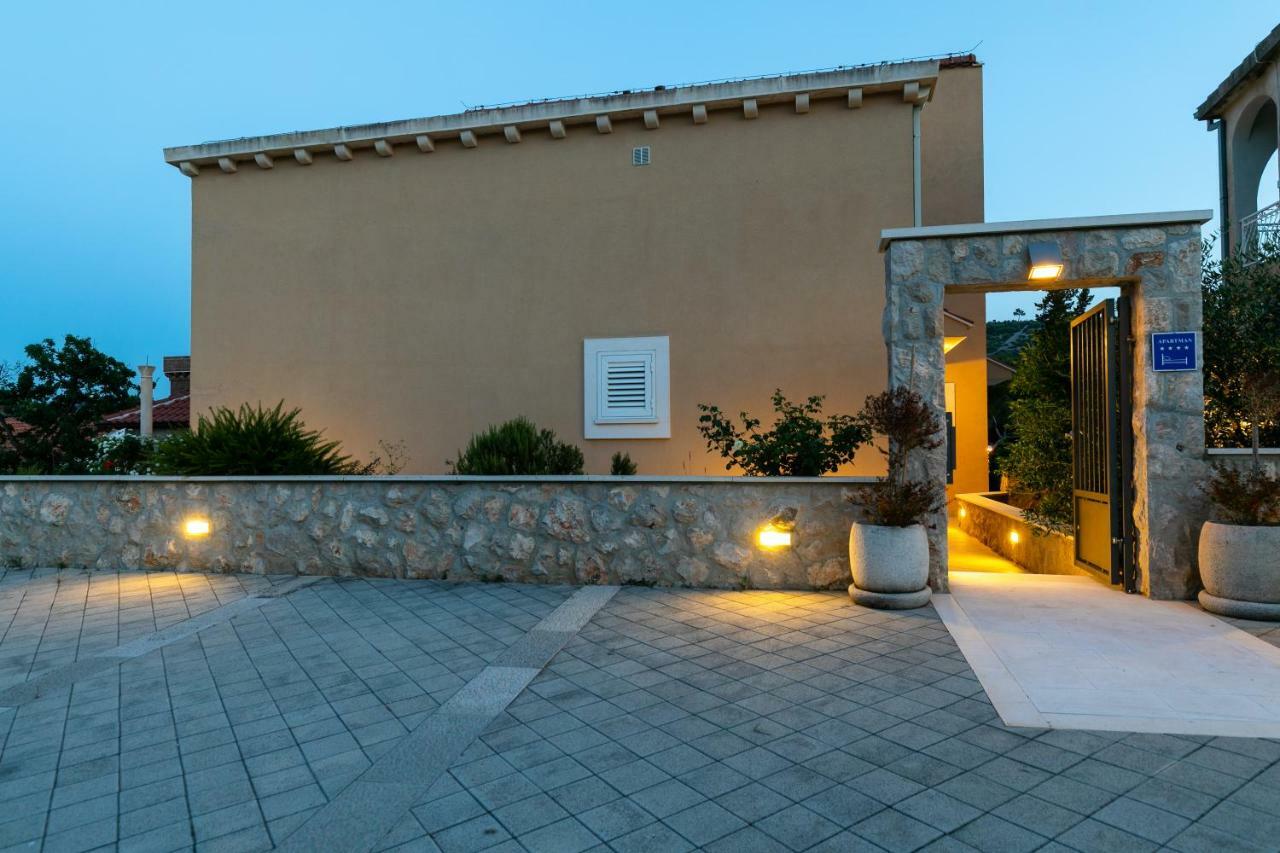 Villa "Amber" Luxury Apartments With A Pool Mlini Exterior photo
